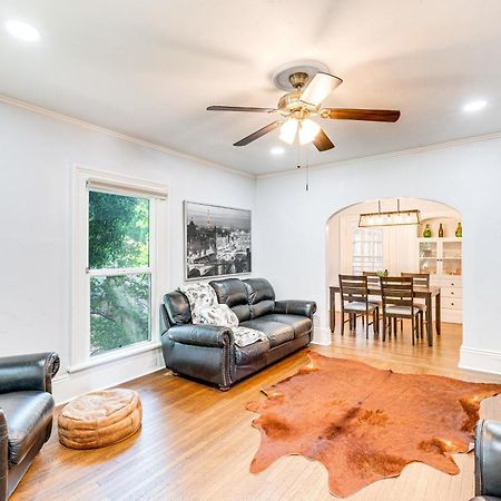 Bright Woodland Apartment Walk To Main Street المظهر الخارجي الصورة