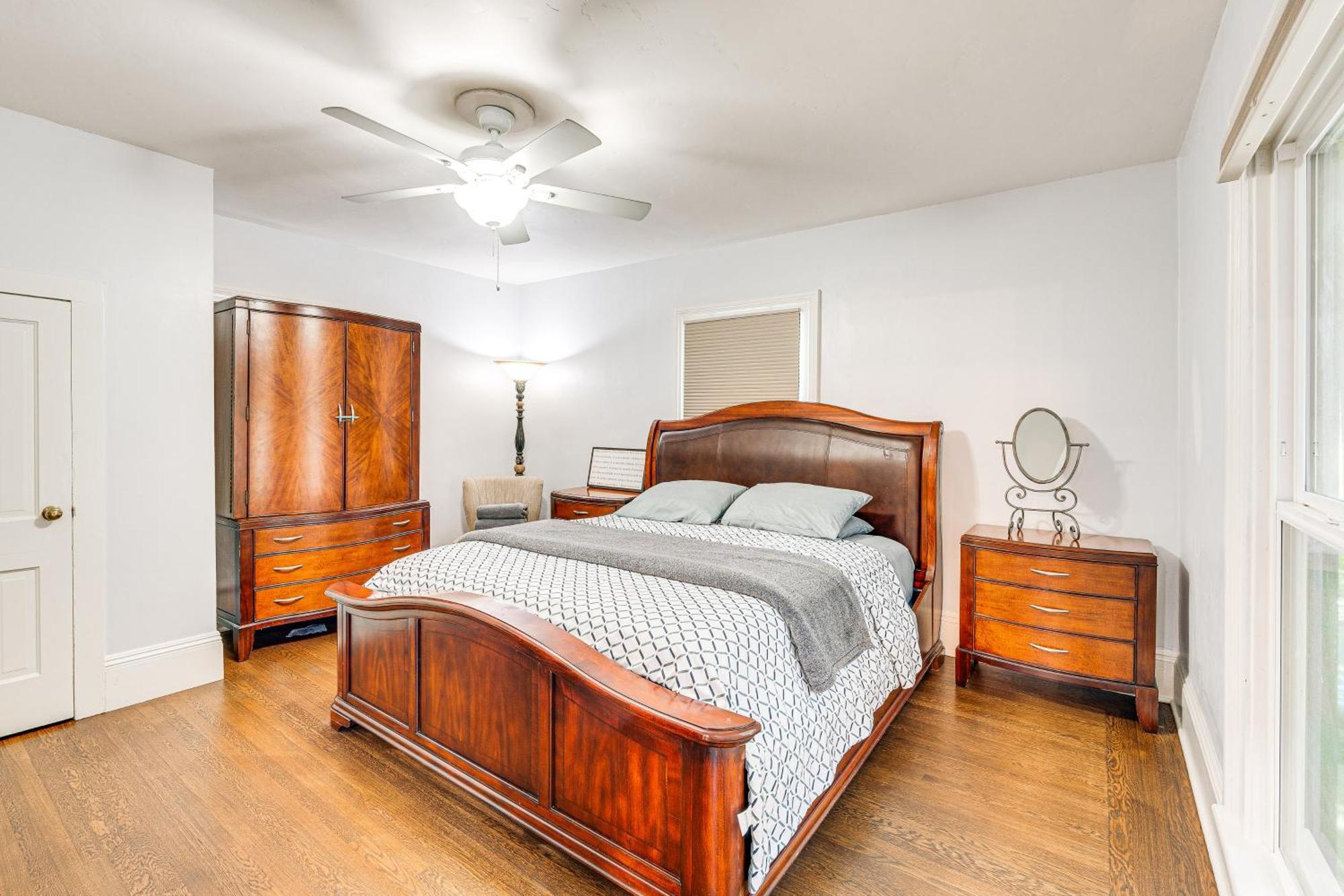 Bright Woodland Apartment Walk To Main Street المظهر الخارجي الصورة